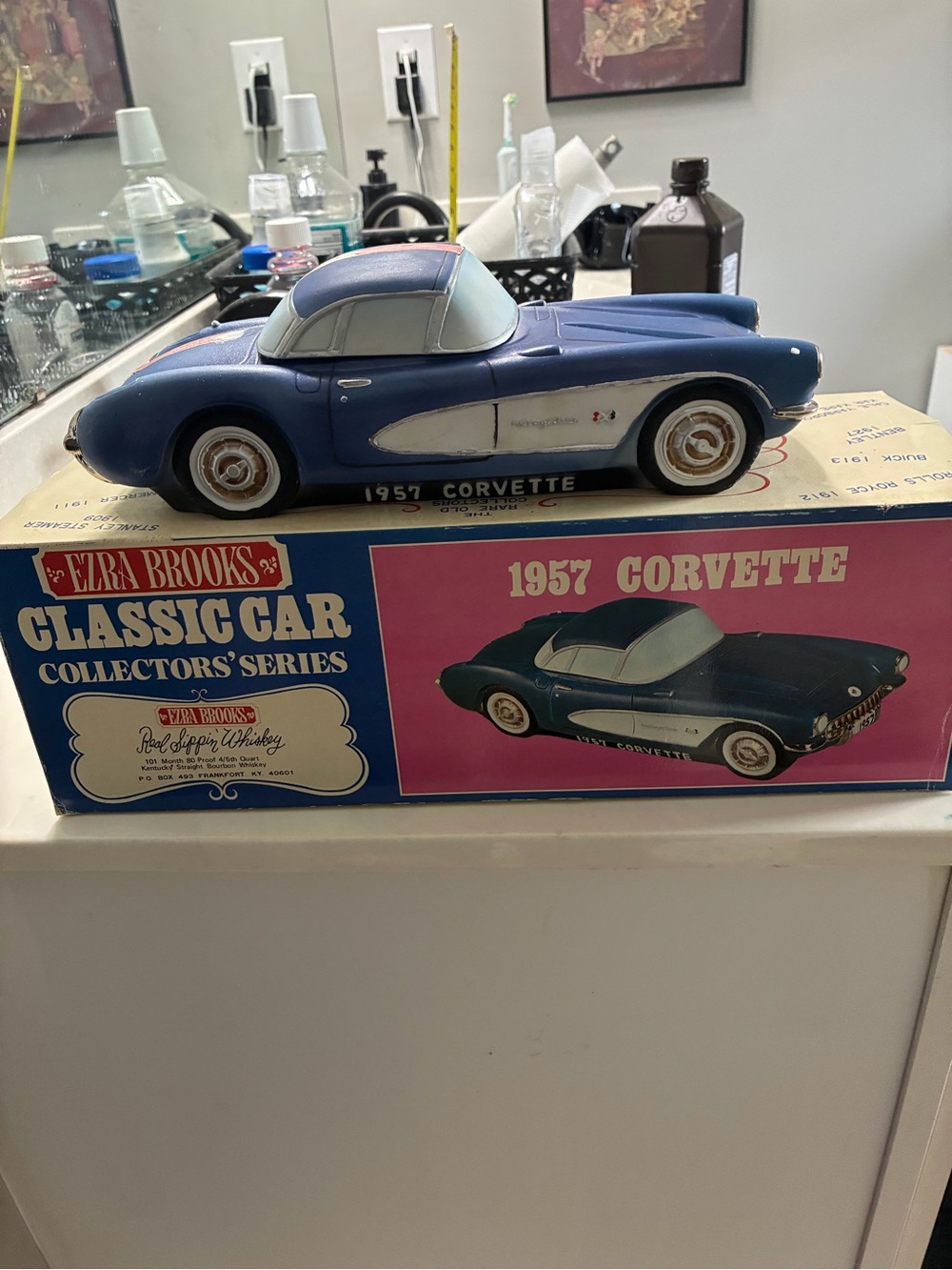 Vintage 1957 Chevrolet Corvette ceramic decanter by Ezra Brooks Original Box